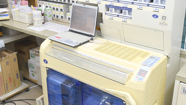 キタバ薬局　西山台店の調剤器具