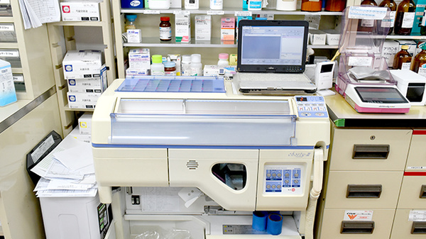 コトブキ薬局の調剤器具
