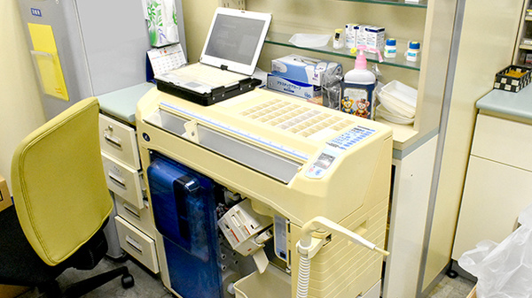 みなみ調剤薬局の調剤器具