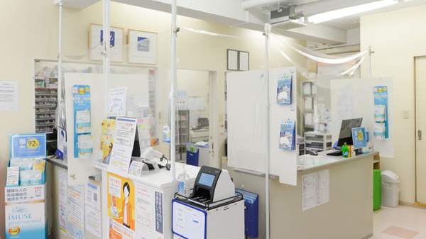 どんぐり薬局なかもず店の受付/カウンター