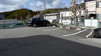 びざん薬局の駐車場
