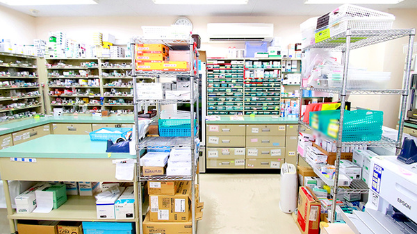 ファーマライズ薬局 千里店の調剤室