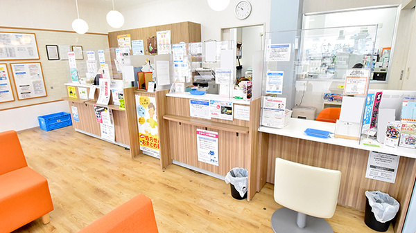 ファーマライズ薬局 勝山店の受付/カウンター