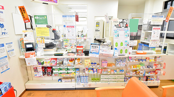 新世薬局阿倍野店の受付/カウンター