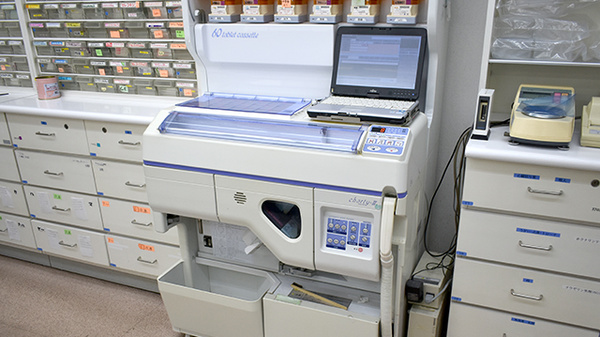 ワタナベ薬局　神宮店の調剤器具