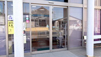 ワタナベ薬局　豊川店の入口