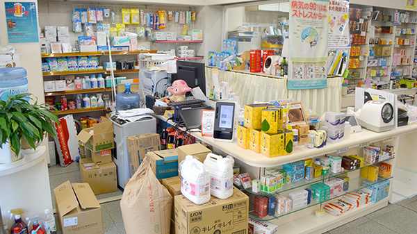 小向薬局本店の受付/カウンター