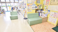 中村薬局ハヤマ店の待合スペース