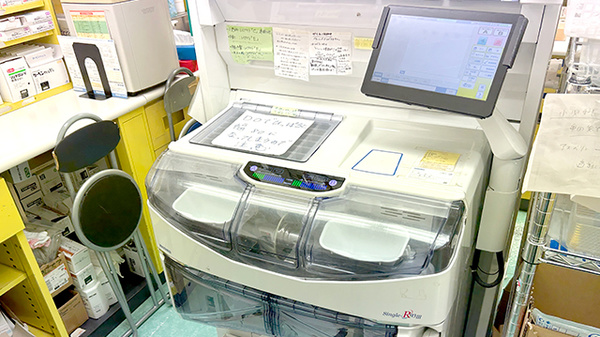 友愛薬局　軽井沢店の調剤器具