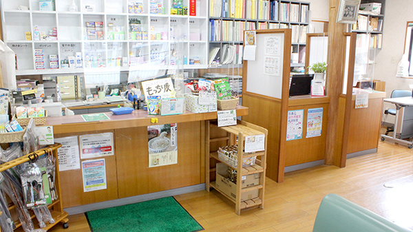 ひまわり薬局鹿野店の受付/カウンター