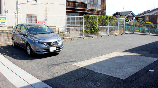 まつもと薬局の駐車場
