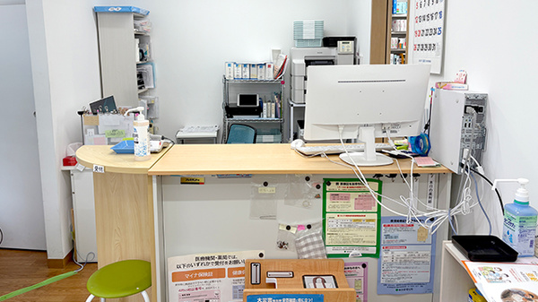 あおぞら薬局 堀切菖蒲園店の受付/カウンター