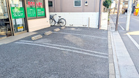 パル薬局 成増店の駐車場