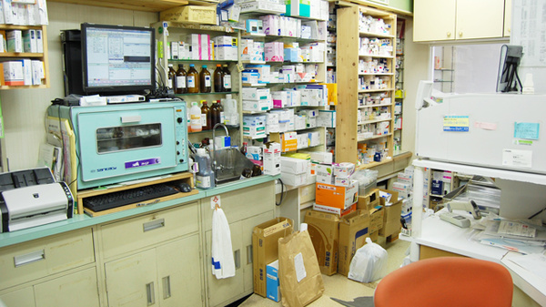 おおうら薬局　第1支店の調剤室