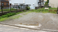 かえで薬局の駐車場