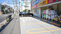 スギ薬局　弦巻店の駐車場