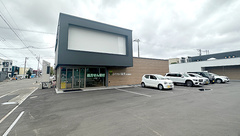 ユウセイ薬局新道東店の外観