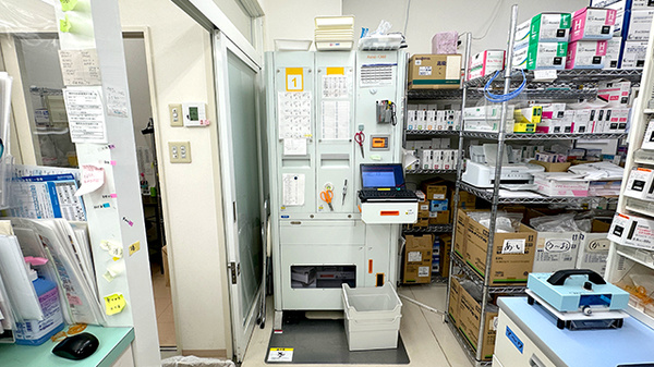 西岡メディカル薬局みなみ店の調剤器具
