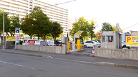クオール薬局札幌東区役所前店の駐車場