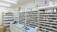 ノルデン薬局藤野店の薬棚