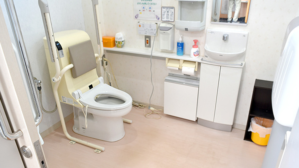 白老町民薬局のお手洗い