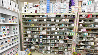 貝ヶ森薬局の薬棚
