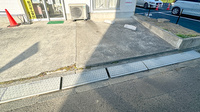 貝ヶ森薬局の駐車場