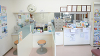 ウジエ調剤薬局　台原駅前店の受付/カウンター