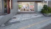 ウジエ調剤薬局　台原駅前店の駐車場