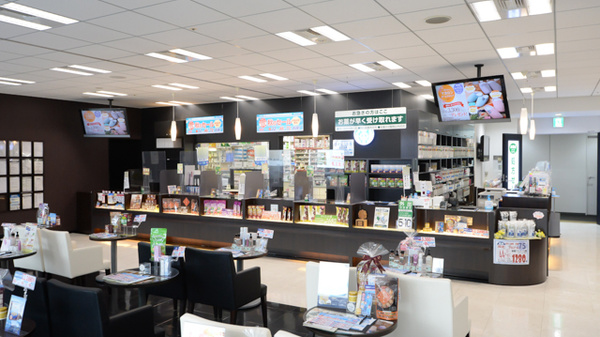 薬局ナチュラルメディクス 仙台青葉店の受付/カウンター