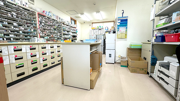 そよ風薬局の調剤室