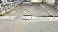 そよ風薬局の駐車場