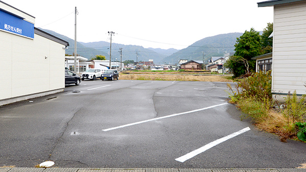 クオール薬局田沢湖店の駐車場