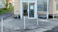 尾花沢調剤薬局市役所前店の入口