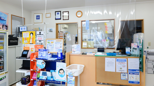 クオール薬局堂前店の受付/カウンター