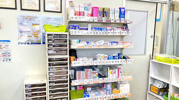 くすりのマルト調剤薬局　谷川瀬店の一般医薬品