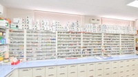 磐梯調剤薬局の薬棚