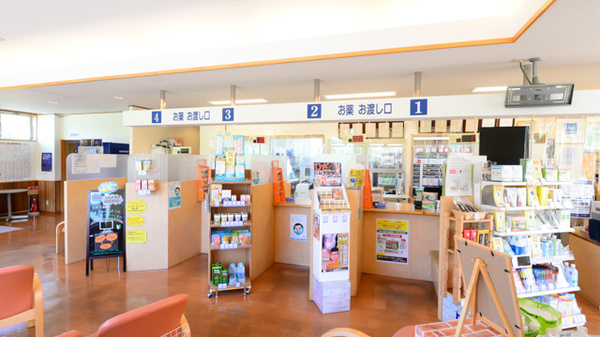 クオール薬局南会津店の受付/カウンター