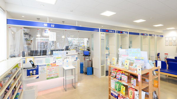 クオール薬局新地町店の受付/カウンター