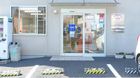 あおぞら薬局金沢店の入口