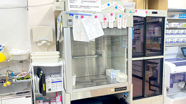 くすりのマルト調剤薬局　鮎川店の無菌調剤室完備