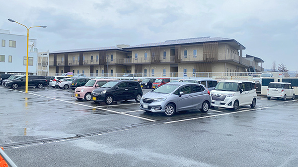 くすりのマルト調剤薬局　鮎川店の駐車場