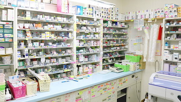 あい薬局荒崎店の調剤室