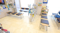 クオール薬局イーアスつくば店の待合スペース