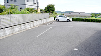 みどりの調剤薬局の駐車場