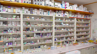 ウイン調剤薬局高崎店の薬棚
