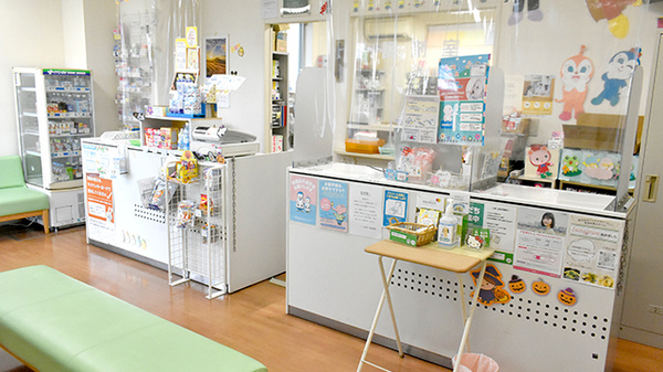 くるみ薬局の受付/カウンター