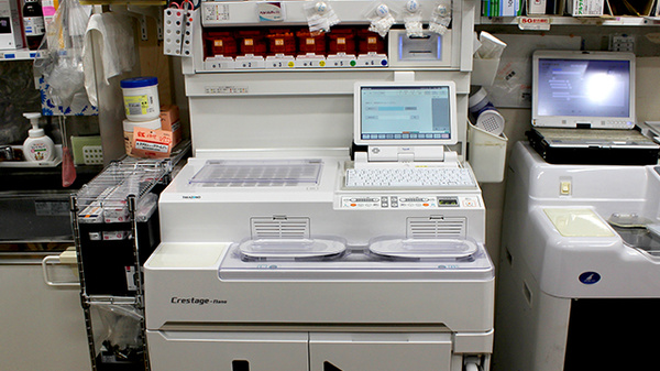 ハロー薬局　戸田店の調剤器具