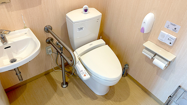 ひばり薬局循環器・呼吸器病センター前店のお手洗い