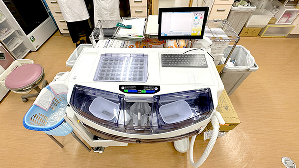 ひばり薬局循環器・呼吸器病センター前店の調剤器具